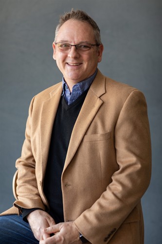 Gallery Image Ken_Crawford_Headshot.jpg