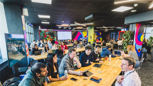 Innovation Hub supporting early start-ups, scaling businesses and corporates