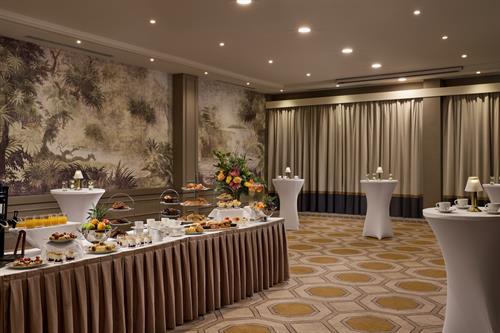Ballroom Coffe Break 