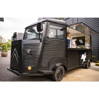 Serving up a slice of retro flavour - The Montenotte launches Vintage Pizza Van