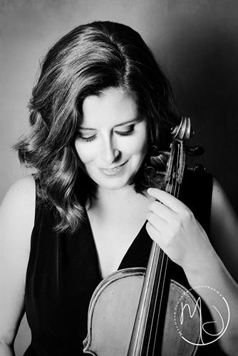 Gallery Image headshots_with_instrament._viola._violin._musician_headshot._artist_headshot_2.jpg Gallery Image headshots_with_instrament._viola._violin._musician_headshot._artist_headshot_2.jpg