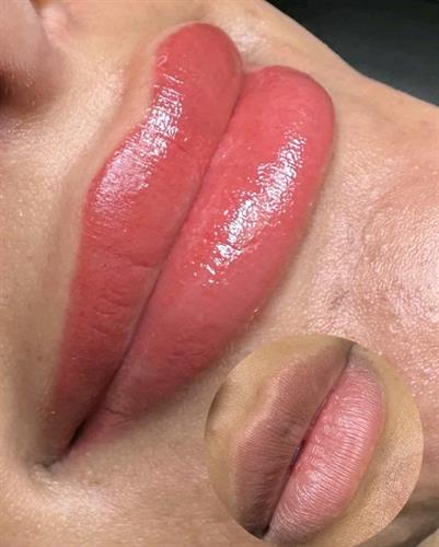 Gallery Image 74d038e7c54dbb1764acf8499343a4be.jpeg