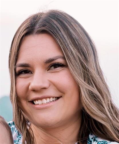 Mackenzy Travis Headshot