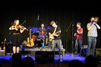 Concerts in the Dark: The Paperboys