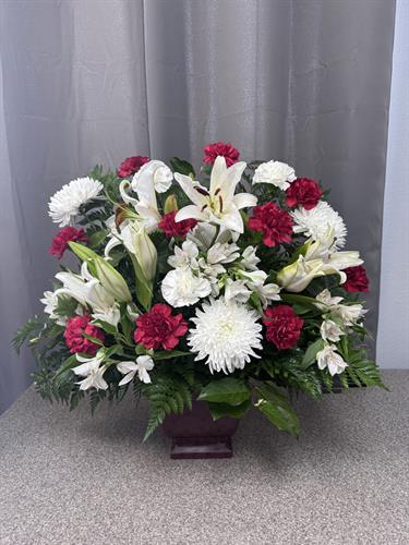 Fresh Flowers Arrangements for Sympathy or Church.