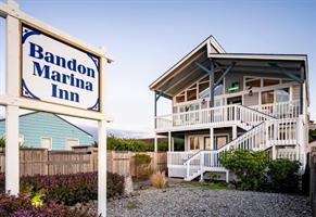 Bandon Marina Inn