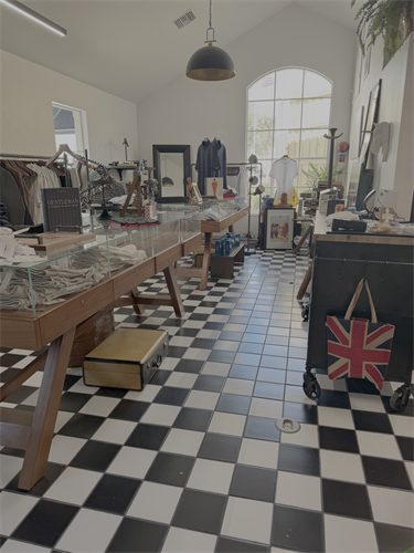 Gallery Image Men's_clothing.png