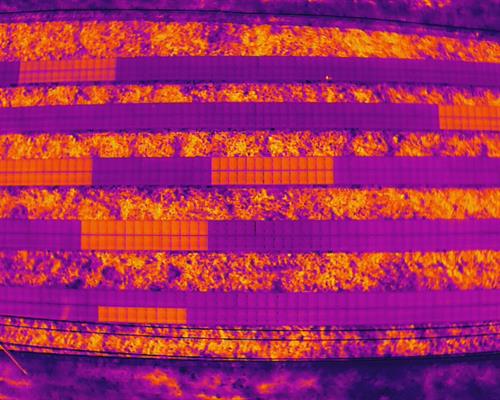 Solar panel inspection utilizing aerial thermal imaging