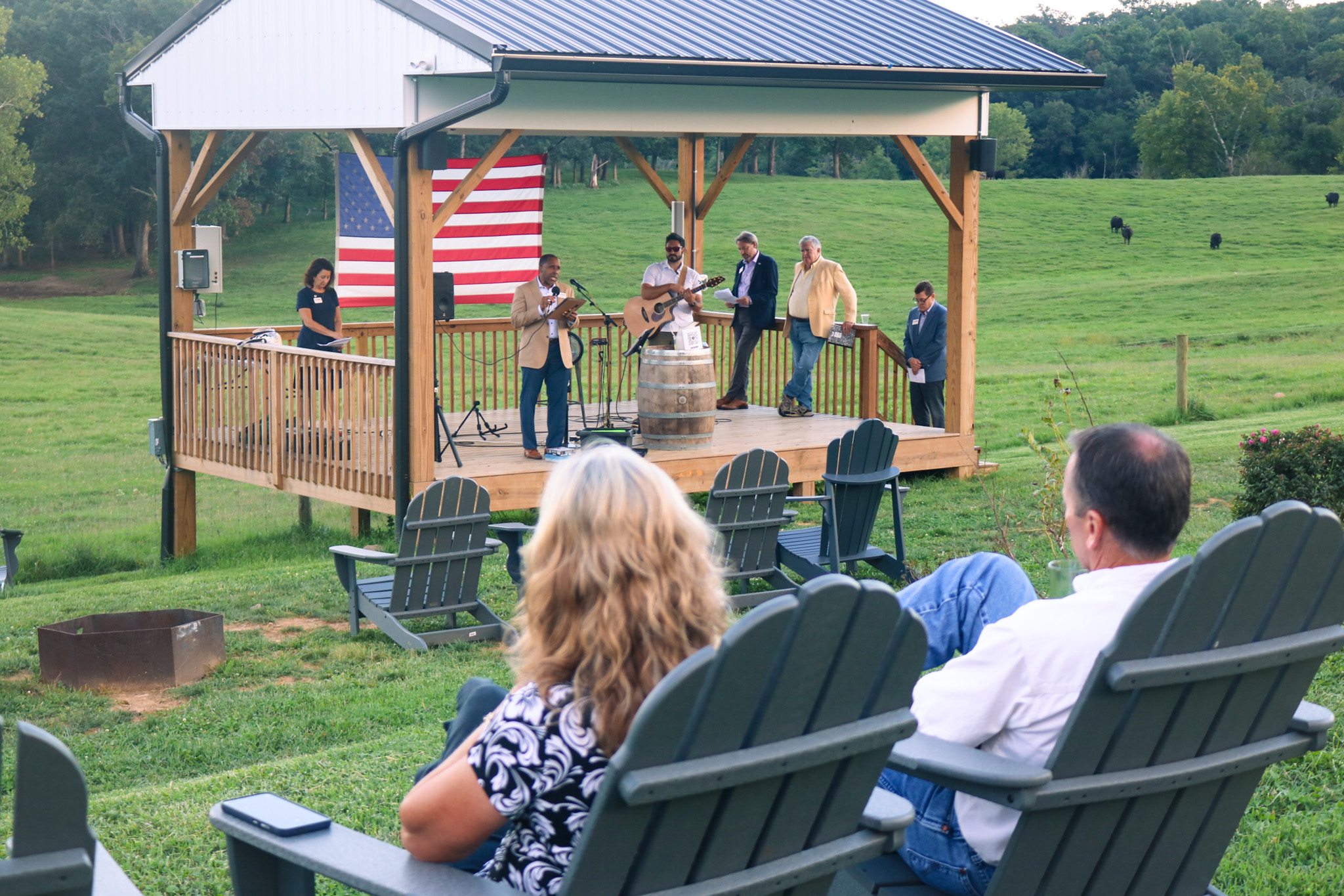 Image for Hob Nob in the Valley Brings Business, Government and Community Together