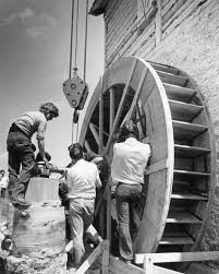 Gallery Image images(1).jpg