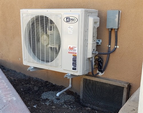 Gallery Image heat-pump-installation.jpeg