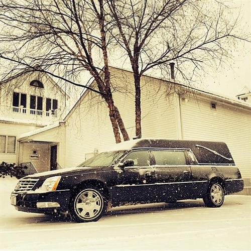 Gallery Image Hearse_in_snowfall.jpg Gallery Image Hearse_in_snowfall.jpg
