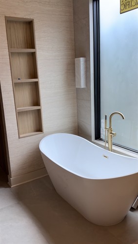 Gallery Image IMG_5879.jpeg