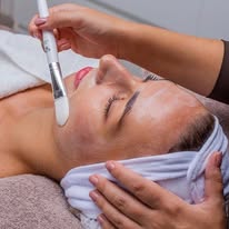 Signature Facial Signature Facial