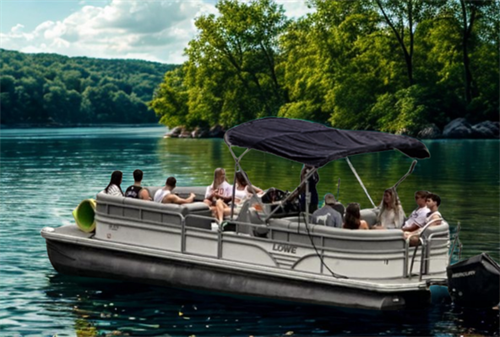 Gallery Image lake_fun_lake_of_the_ozarks_boat_rentals_wfo_watersports.png