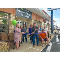 Lake Area Chamber Holds Grand Opening Ribbon Cutting For