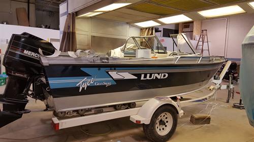 Lund Tyee Boat - Repaint AFTER