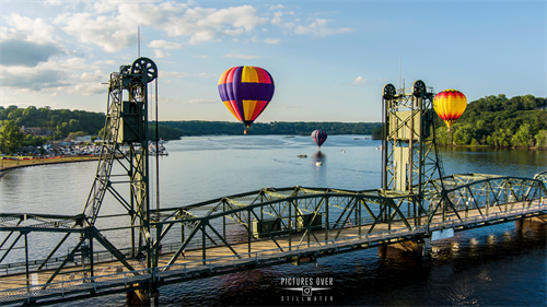 Gallery Image StillwaterBalloonsEva_072424_0054awaw.png