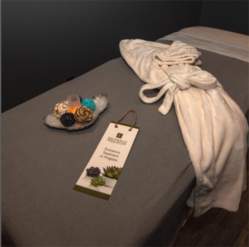 At Local Luxury Medspa, we offer a variety of rejuvenating and relaxing services! We offer facial aesthetic services like Dermaplaning, injectables, and fillers. If you feel like relaxing, enjoy one of our massage therapies. We offer Swedish, deep tissue massages, and hot stone therapy. Visit our Roseville, MN, or Stillwater, MN location today!