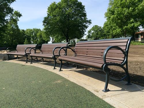 Dumor benches