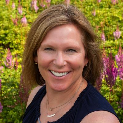 Maureen Sanderson