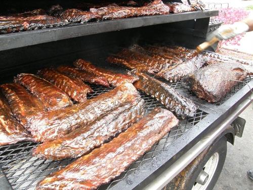 Gallery Image catering-bbq-baby-back-ribs-2023.jpg