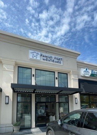 Gallery Image outside_2.jpg