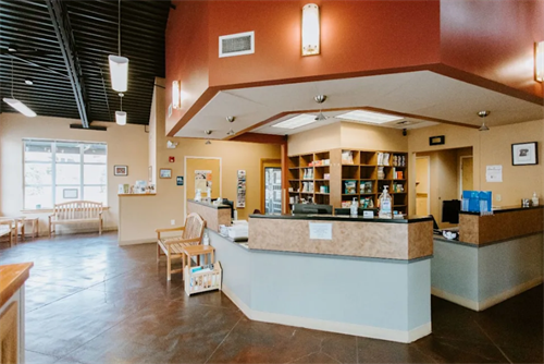 Gallery Image Lobby.PNG