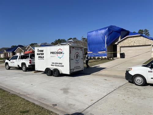 24/7 emergency response vehicles ready for restoration services in Spring and Montgomery County