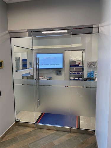Gallery Image Interior_2.jpg