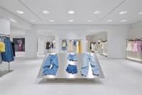 Zara Unveils New Two-Level Store at CambridgeSide in Cambridge, MA - Tech-Forward Shopping Experience