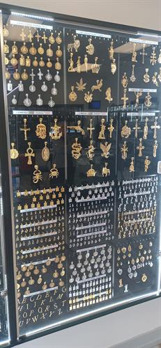 1000's of Pendants 1000's of Pendants