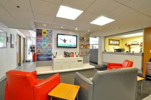 Gallery Image Old-Orchard-Nissan-inside-2.jpg