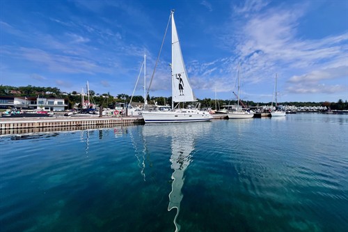 Call of Wild sailboat, available for private charters
