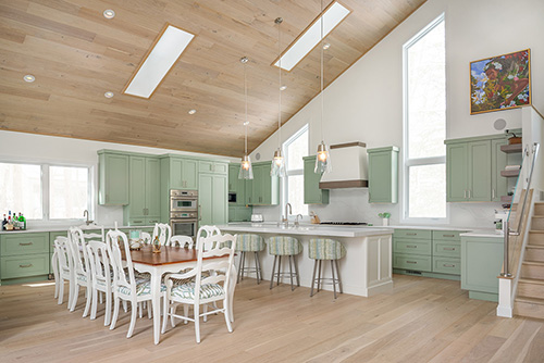 Gallery Image Craftmark-Construction_Elaine-Keiser-Architect_custom-kitchen.jpg