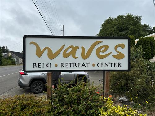 Reiki Waves Retreat Center 