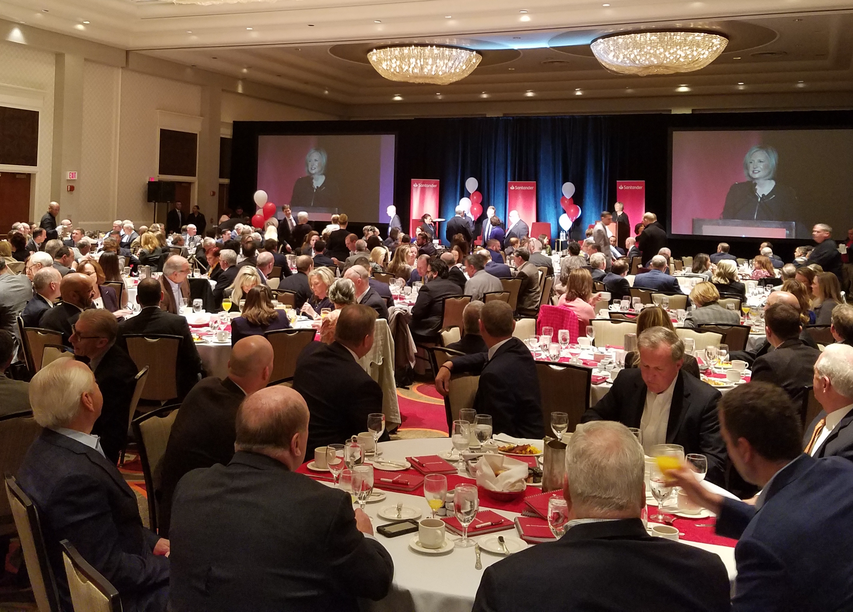 RI Business Leaders Optimistic at Economic Outlook Breakfast Hosted by Santander Bank and Chamber