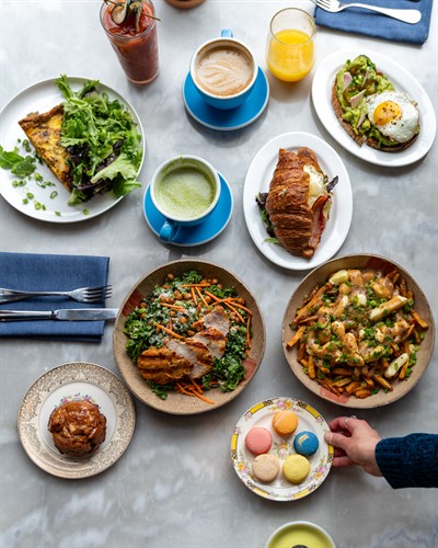 ellie's tablescape