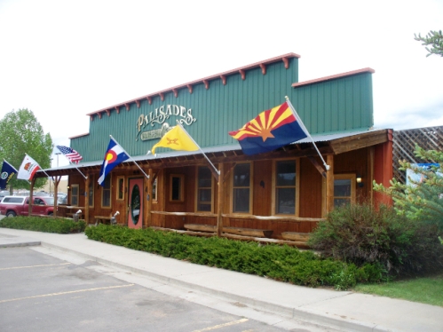 The front of the Palisades Restaurant