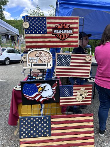 American Flags with any logo you select