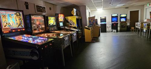 Gallery Image Arcade_night_pictures_(3)(1).jpg