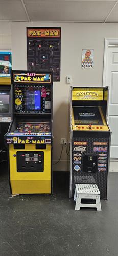 Gallery Image pacman_machines(1).jpg