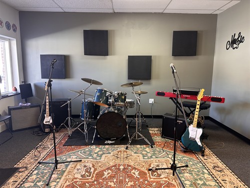 Gallery Image IMG_7690.jpeg