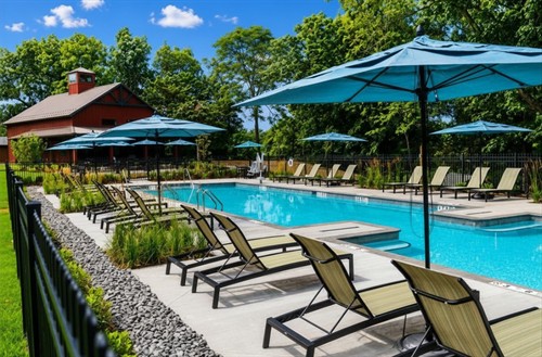 Gallery Image Poolhouse_and_Pool_(Grey_Rocks).jpeg