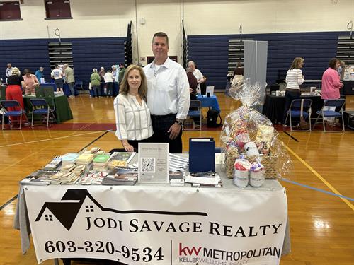 Gallery Image IMG_1585.jpeg