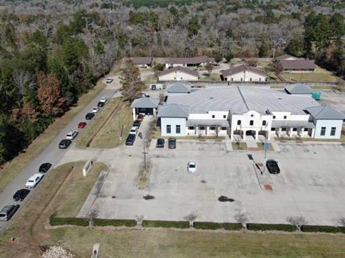 LONE STAR COMMUNITY CENTER (Aerial View) - CMCM FOOD DISTRIBUTION