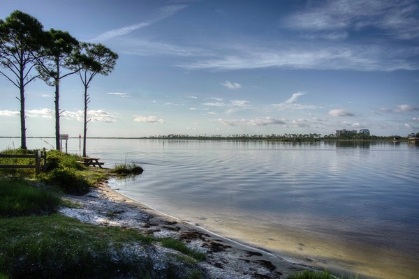 Boat Ramp Shoreline Photo Credit: Sophie Pirard