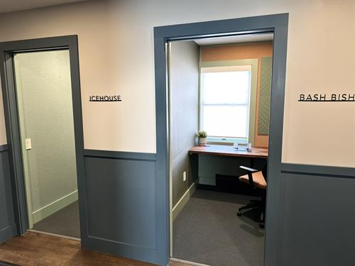 Exterior Zoom Rooms