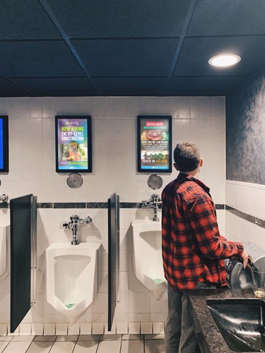 Gallery Image MensExperience_Urinal2_Mockup.jpg