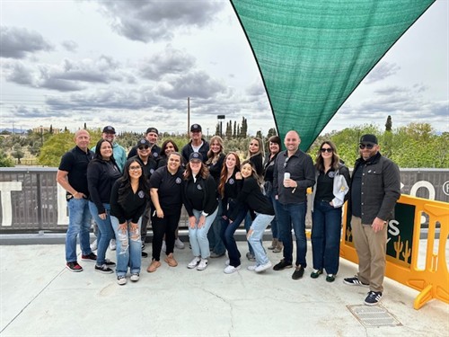 Gallery Image IMG_1044.jpeg